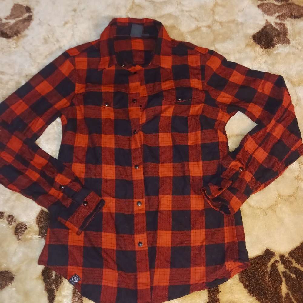 Snap button down shirt - Picture 3 of 4